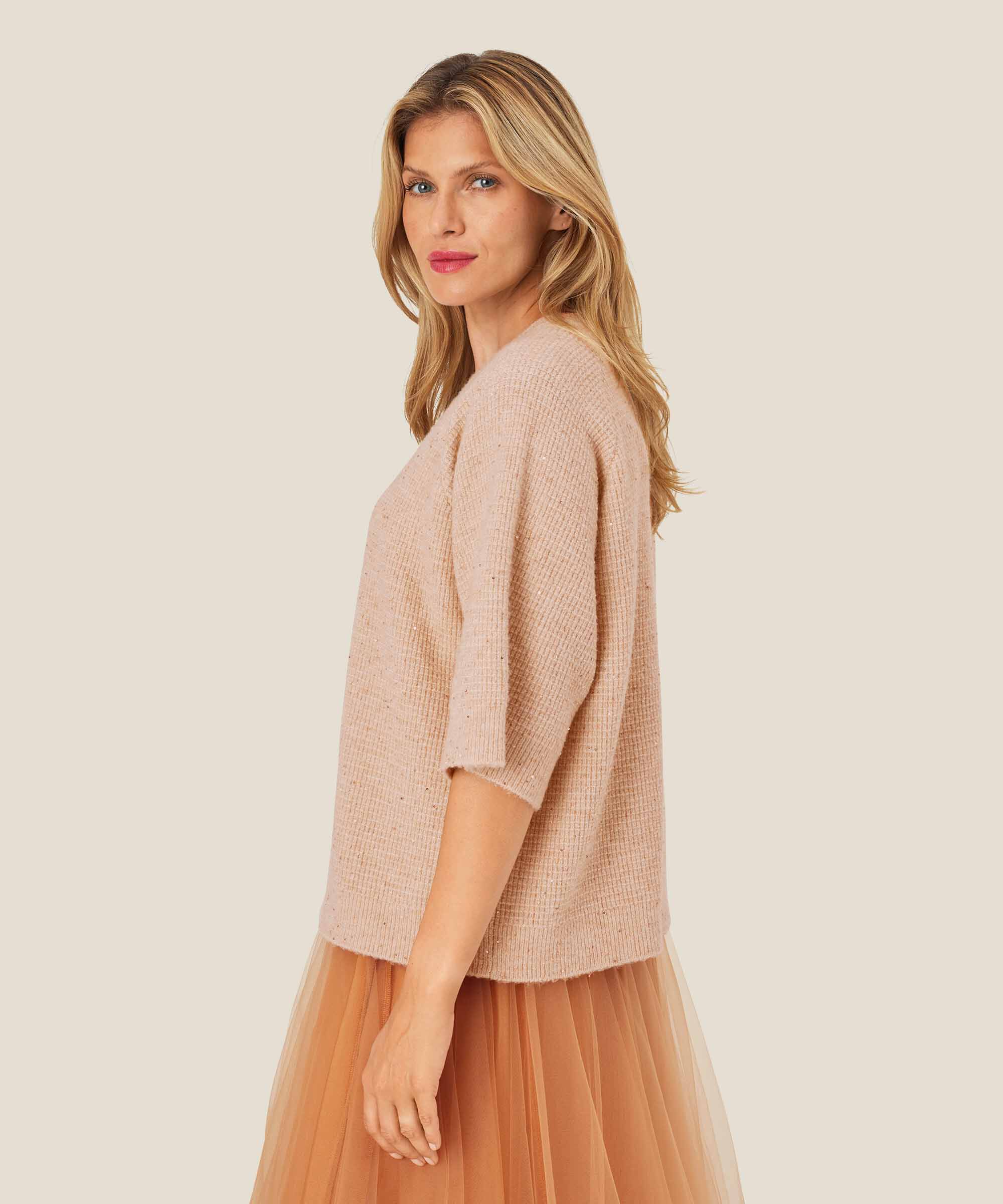 Farinna Jumper, Bisquit