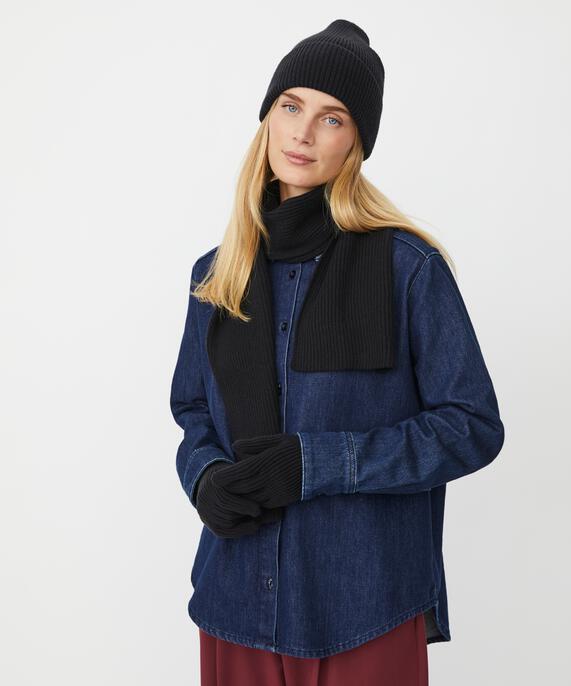 Knitted set with hat, gloves and scarf, Black