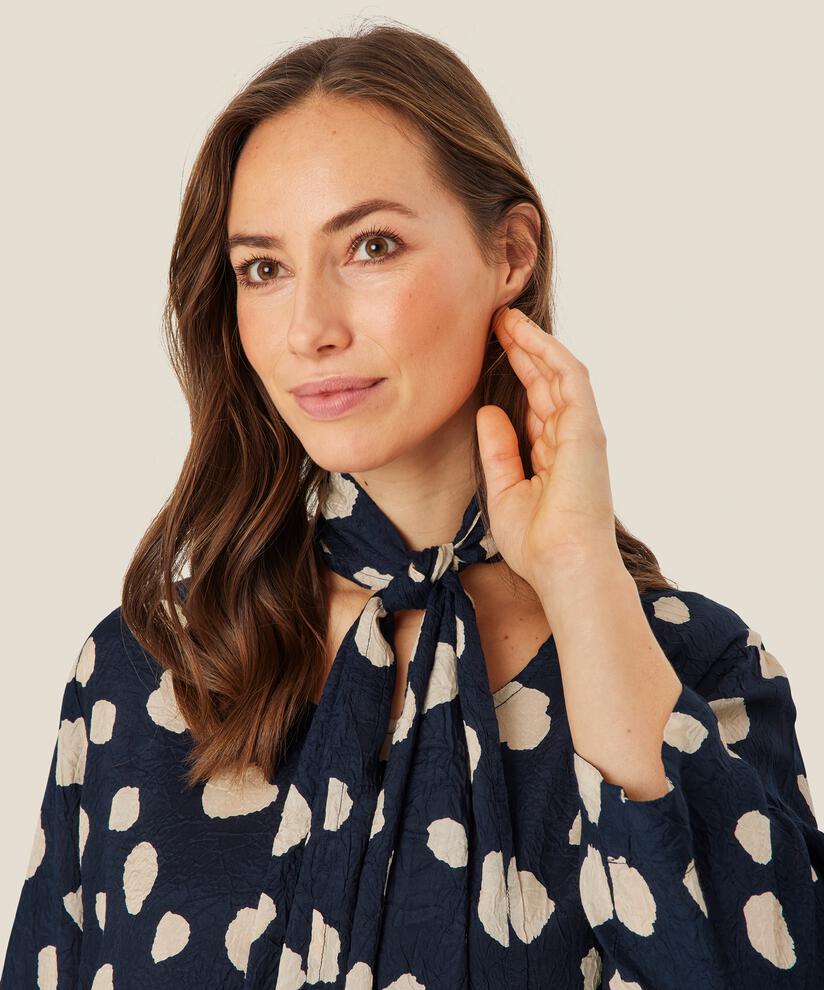 Along Scarf, Maritime Blue