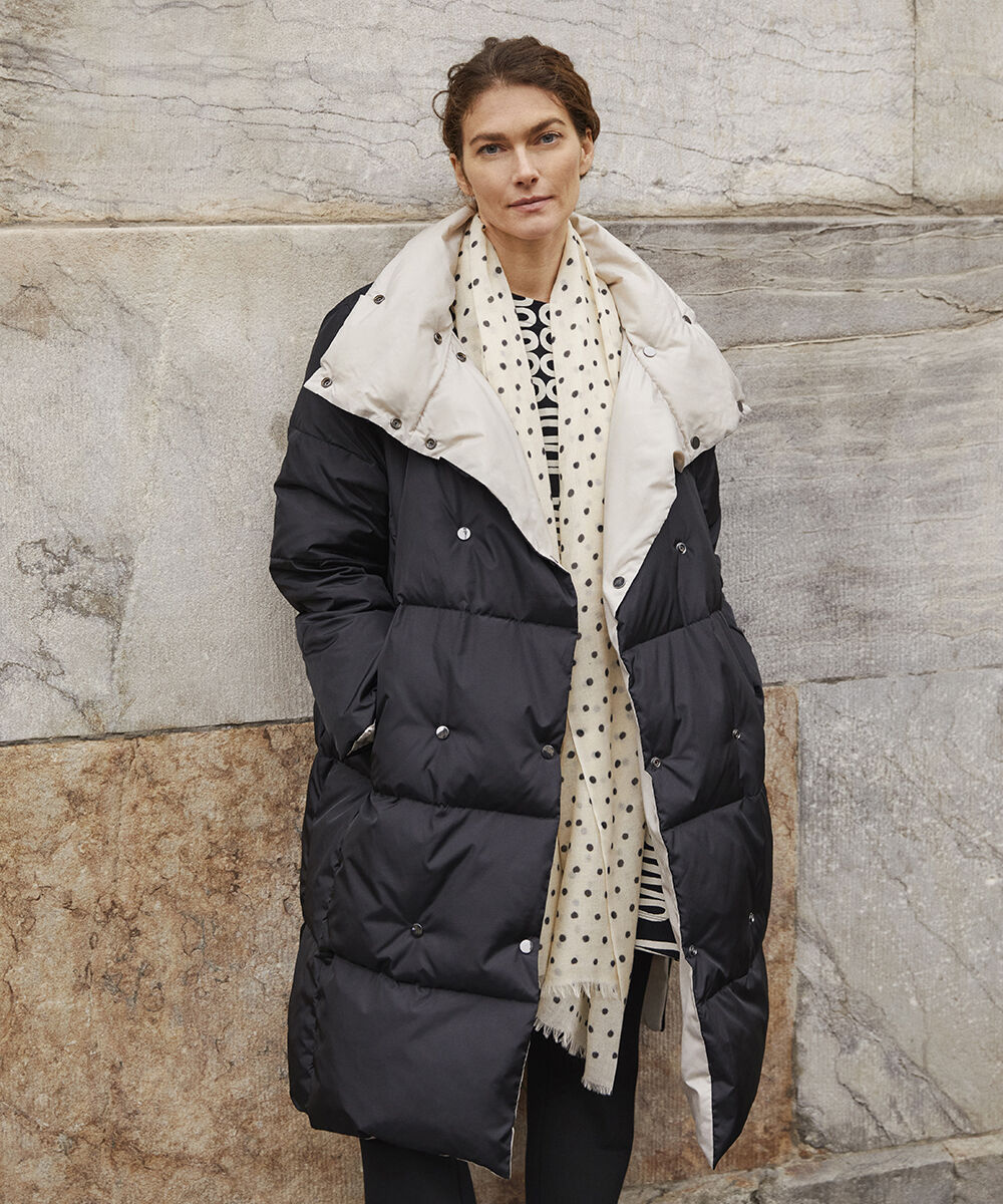 TUSNA DOWN COAT, Black/Pumice