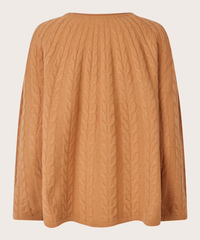 Faylah Jumper, Bisquit
