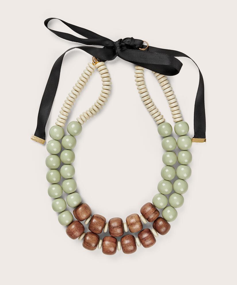 Relali Necklace, Bog