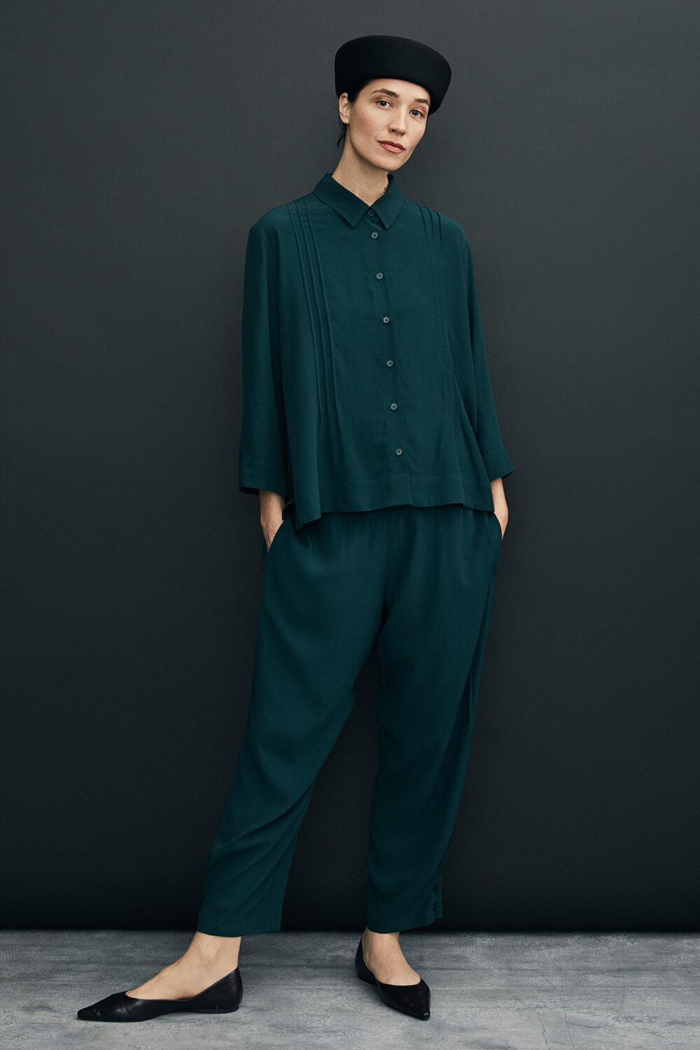 Ibilisan Shirt - Ponderosa Pine, Riondra Wool Hat - Black, Penna Trousers - Ponderosa Pine