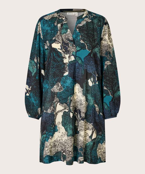 Gene Tunic, Celestial