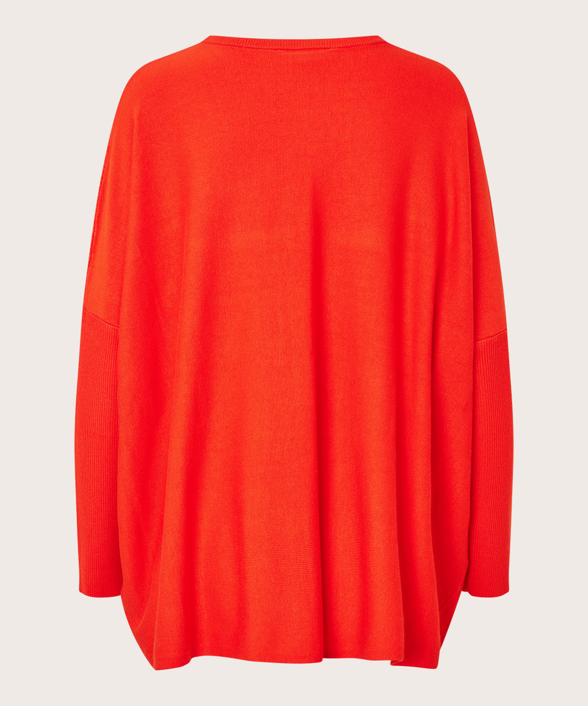 Fanasi Jumper, Poinciana