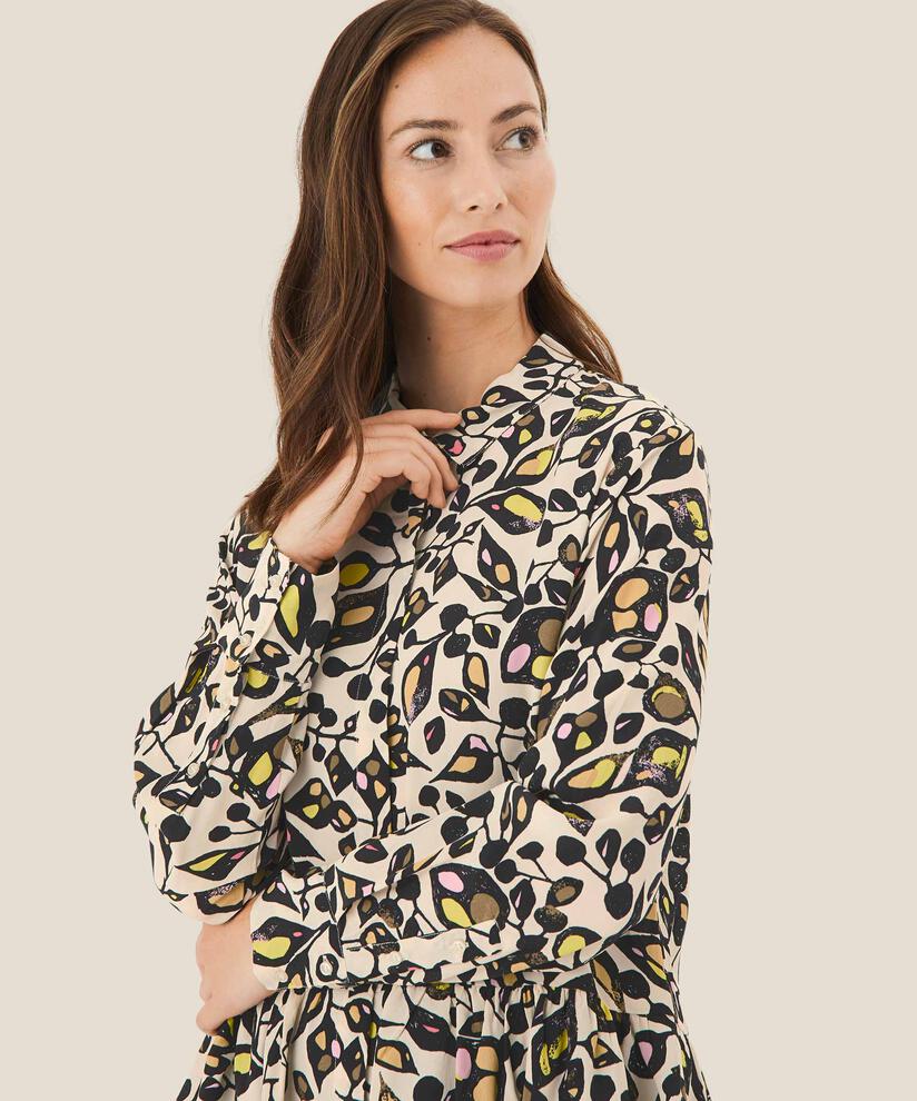 Idana Shirt, Capers