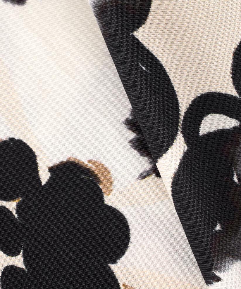 Groba Tunic, Volcanic