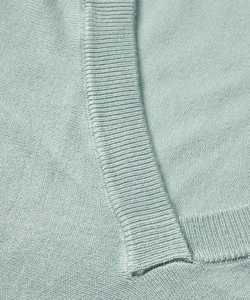 Fronia Jumper, Ether